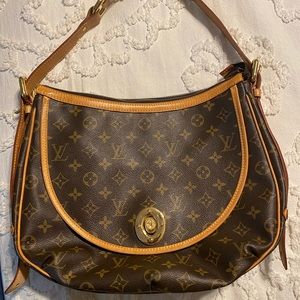Authentic Louis Vuitton Tulum GM